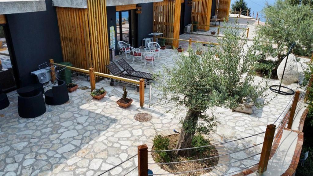 Rahoni Park & Suites Dhërmi Buitenkant foto