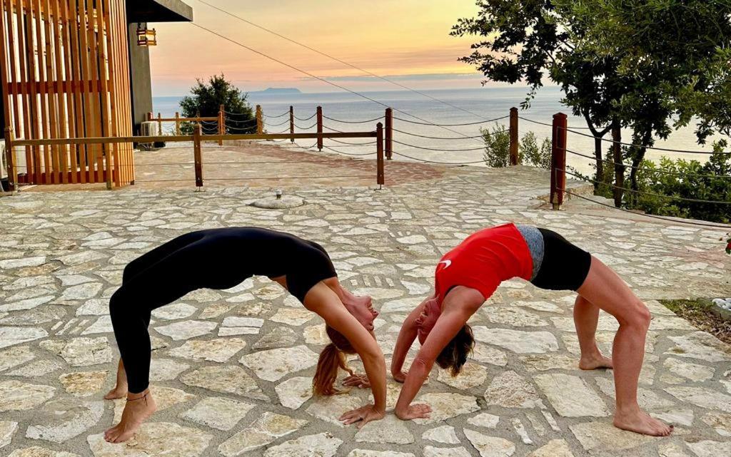 Rahoni Park & Suites Dhërmi Buitenkant foto