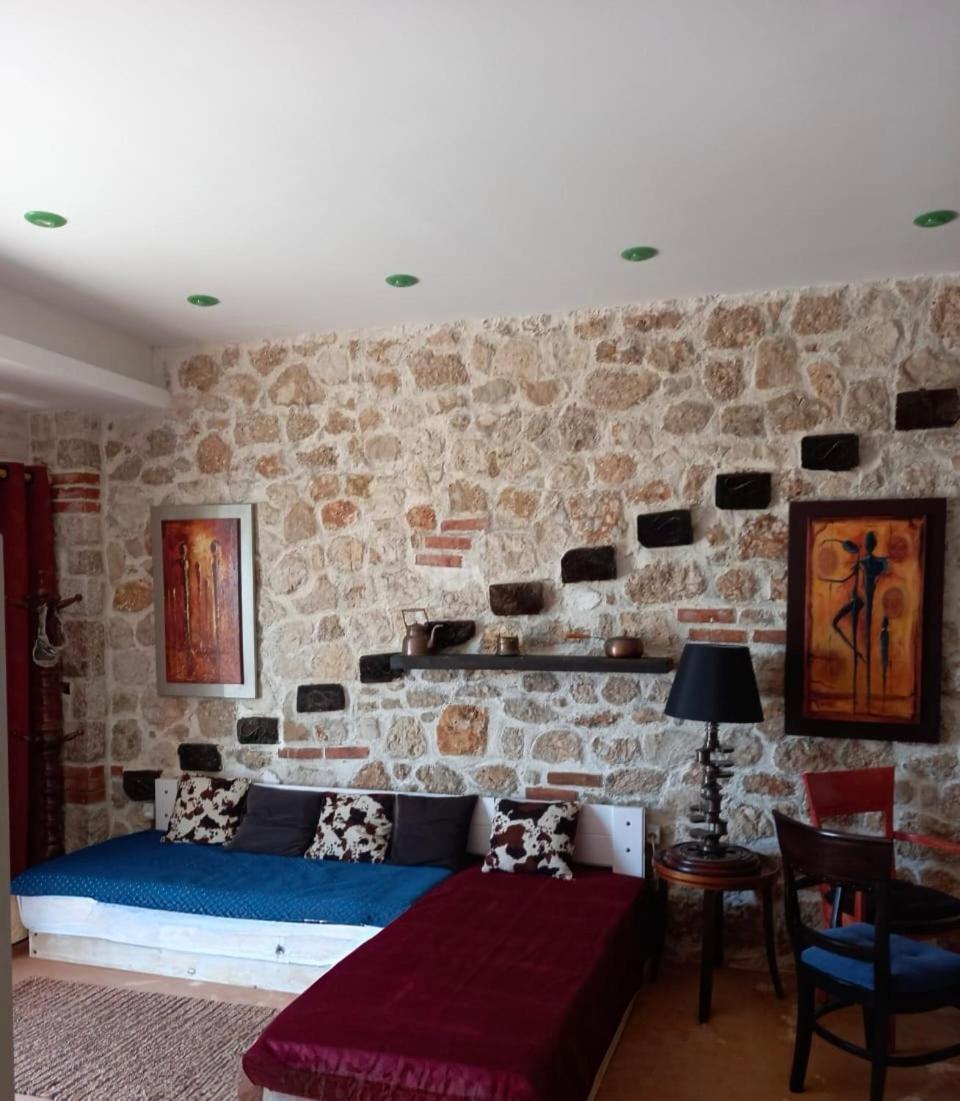 Rahoni Park & Suites Dhërmi Buitenkant foto
